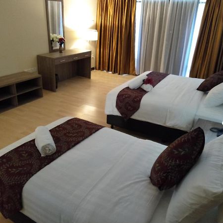 Hotel Temu Primula Kampong Seberang Timor Exterior foto