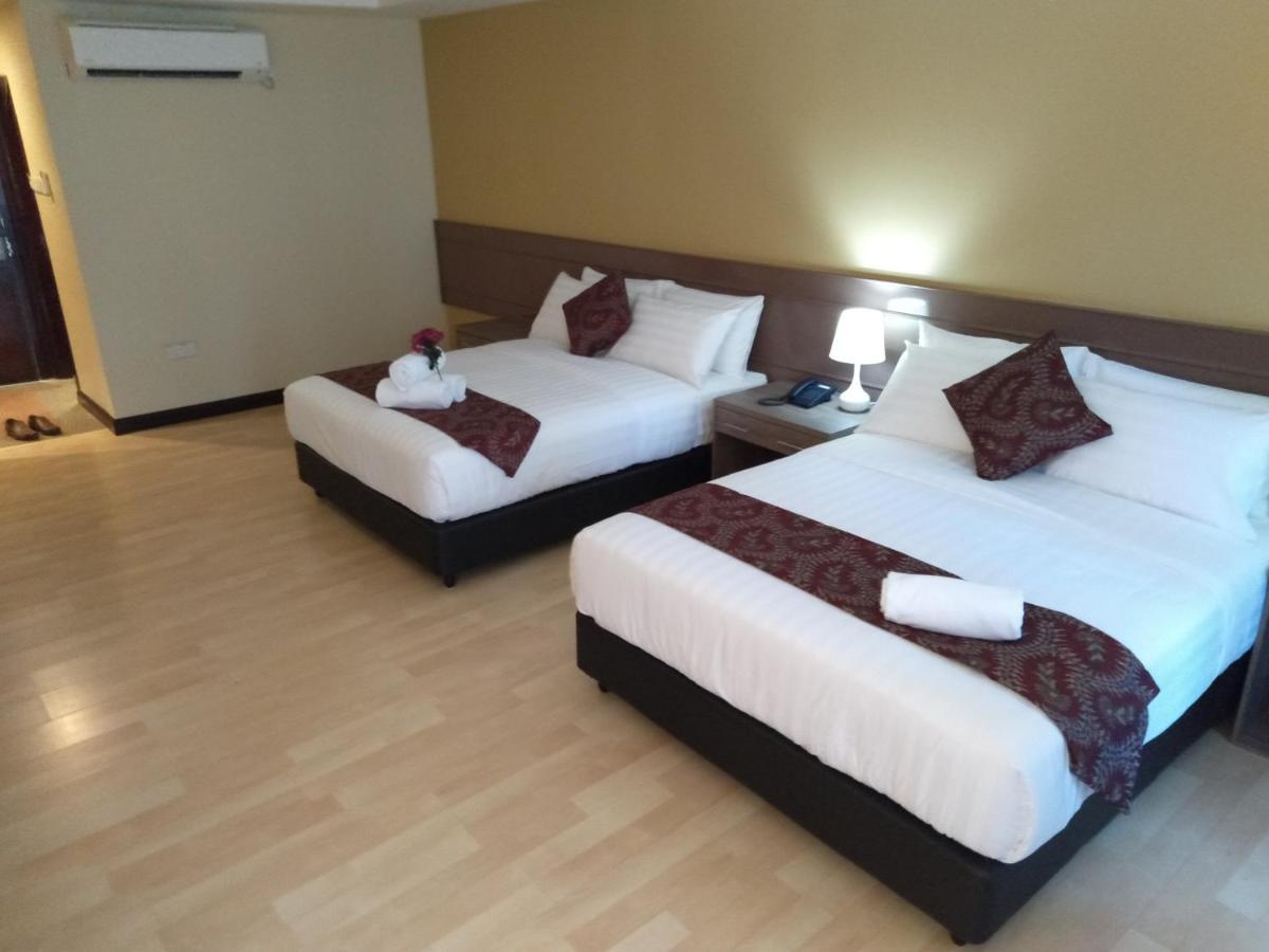 Hotel Temu Primula Kampong Seberang Timor Exterior foto